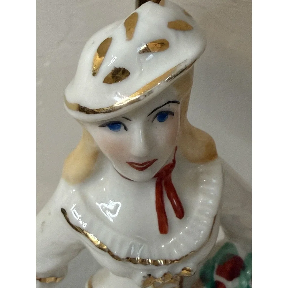 Vintage‎ Porcelain Lady Nightlight Table Lamp Retro Boudoir Light Gold Trim